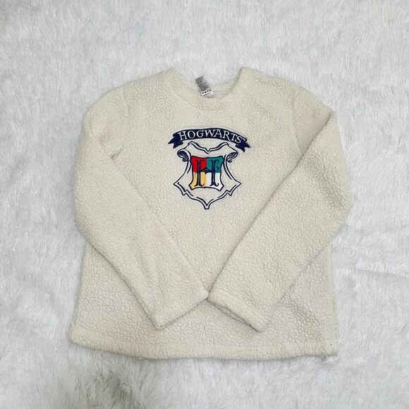 Kids Harry Potter Hogwart Faux Fur Crewneck Sweater in Off White Size Medium - Picture 1 of 9